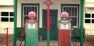 Нелегальна АЗС