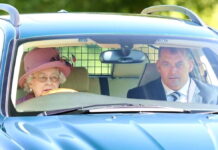 Jaguar X-Type Queen Elizabeth
