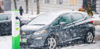 winter-electric-car
