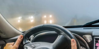 Запітніння скла