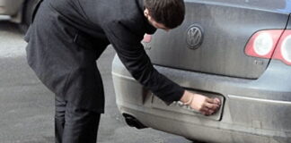 брудні номерні знаки