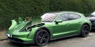 Porsche-Taycan-Cross-Turismo-Theft