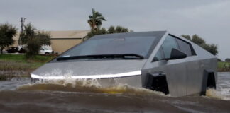Tesla Cybertruck wade mode test