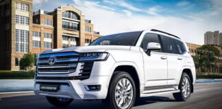 Toyota Land Cruiser 300