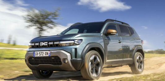 Dacia Duster Hybrid