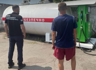 нелегальні АЗС