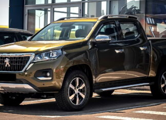 PEUGEOT Landtrek