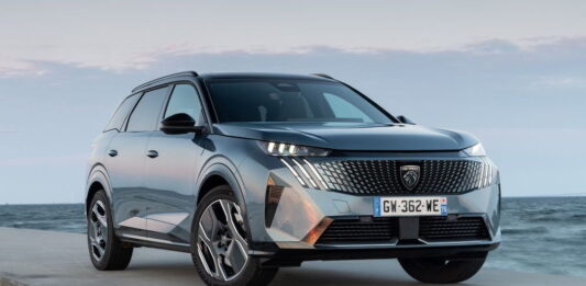 Новий PEUGEOT 5008