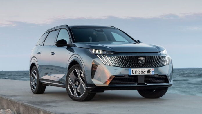 Новий PEUGEOT 5008