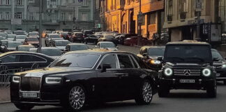 Транспортний податок на розкішні авто