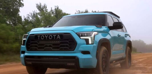 Toyota Sequoia