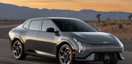 KIA EV4