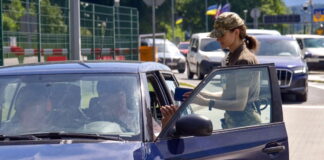 Виїзд за кордон на особистому авто