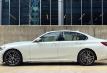 BMW 330i
