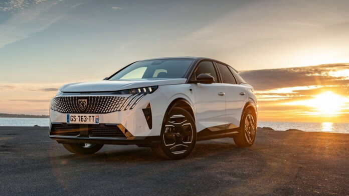 New Peugeot e-3008
