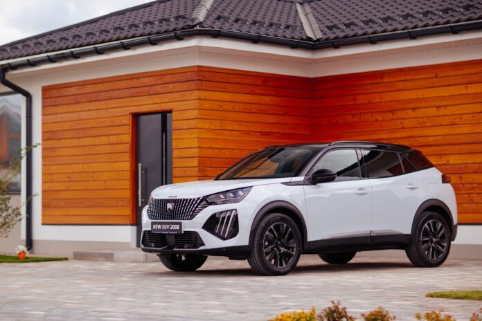 Peugeot 2008_1 Peugeot 2008