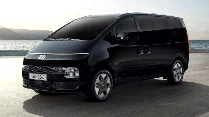2026 Hyundai Staria