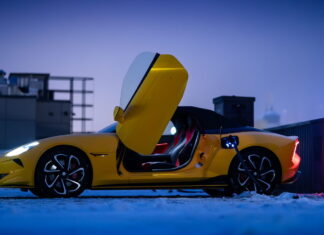 Блискавка на колесах: знаменитий британський бренд відкриває для власників електромобілів нові можливості MG Charge EV