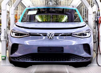 Найпопулярніший електромобіль Volkswagen отримає нове ім’я, а його побратима знімають з виробництва Volkswagen ID.4