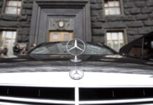 Податок на розкіш: перелік авто, що підпадають під транспортний податок в Україні зріс майже у чотири рази Податок на розкішні авто