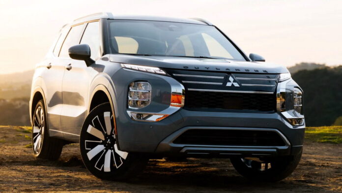2026 Mitsubishi Outlander LE