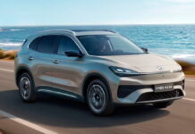 Стартують продажі нового кросовера MG за ціною 14 700 доларів MG 4X