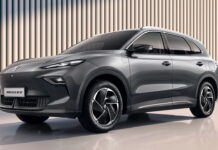 Новий недорогий кросовер MG вже на шляху до України: оголошено ціни MGS5 EV