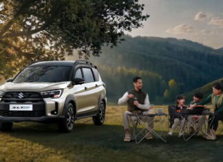 Suzuki презентувала сімейний кросовер за ціною 15 тисяч доларів США Suzuki XL7