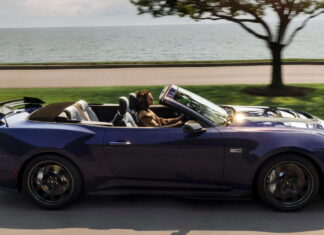 Ford Mustang Dark Horse SC Convertible