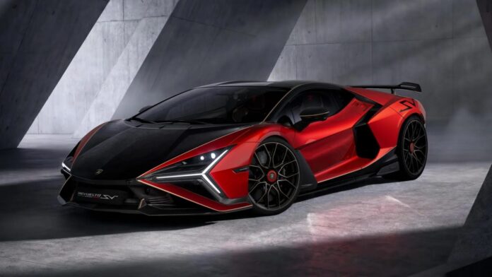 Lamborghini Revuelto SV 1 Lamborghini Revuelto SV