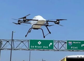 Автозапчастини доставлятимуть дронами: Ford вже почав випробування Drone-delivery-detroit