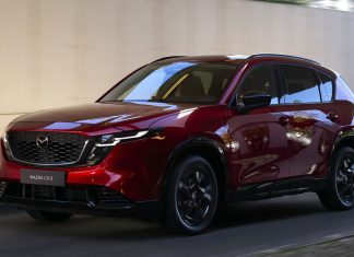 Нова Mazda CX-5 виходить на український ринок: відомі ціни та комплектації Нова MAZDA CX-5